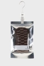 Packaging chaussettes de pilates marrons ENKR